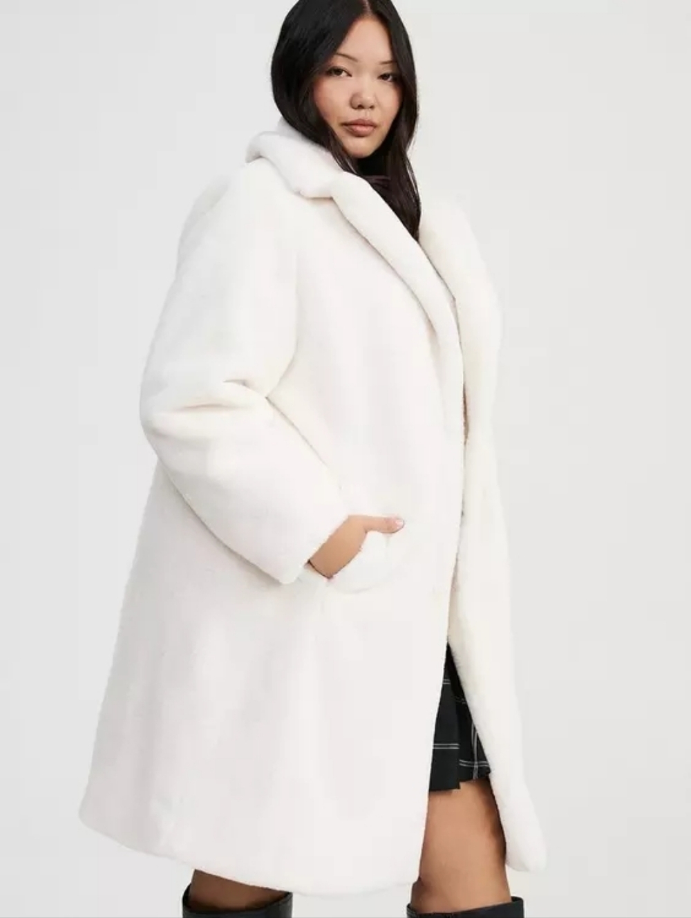 TORRID 4X Longline Faux Fur Coat Winter Luxe Glam Classy Elegant - Picture 3 of 7